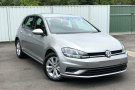 Volkswagen Golf 110TSI Trendline 7.5