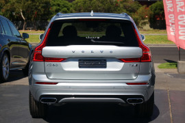 2017 MY18 Volvo XC60 UZ T6 R-Design Wagon