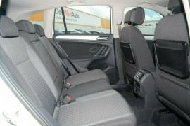 2016 MY17 Volkswagen Tiguan 5N Comfortline Wagon