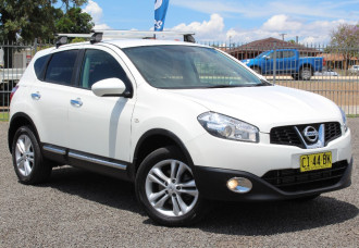 Nissan DUALIS TS J10 Series 4