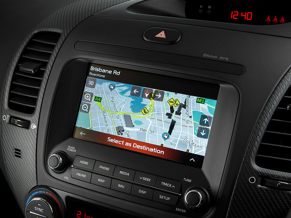 Cerato Hatch 7