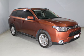 Mitsubishi Outlander ZJ MY13