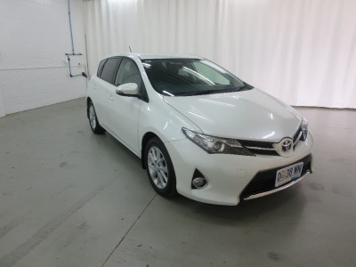 Toyota Corolla Ascent Sport ZRE182R