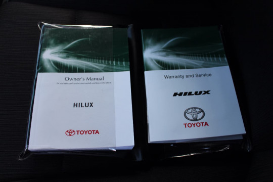 2016 Toyota HiLux GUN126R SR5 Utility