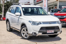 Mitsubishi Outlander ES ZJ 