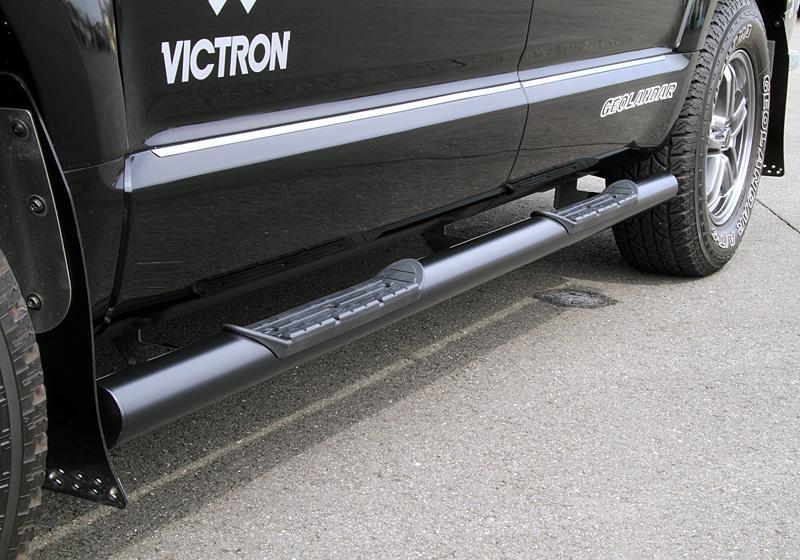 DELICA D5 SIDE STEPS IN BLACK