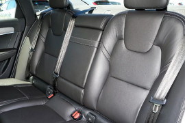 2016 MY17 Volvo S90 D5 Inscription Sedan