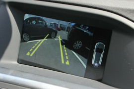 2016 Volvo V60 Cross Country D4 Luxury Wagon