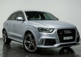 Audi RS Q3 S tronic quattro 8U MY14