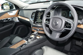 2017 MY18 Volvo XC90 L Series D5 Inscription Sedan