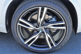 2017 MY18 Volvo XC90 L Series T6 R-Design Sedan