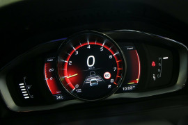2016 MY17 Volvo V60 F Series T5 R-Design Wagon