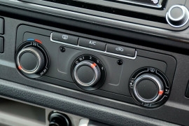 2017 Volkswagen Transporter T6 SWB Van Normal Roof Van