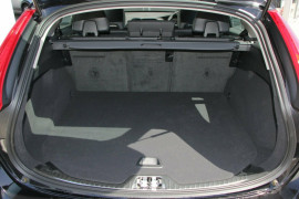 2016 Volvo V60 Cross Country D4 Luxury Wagon