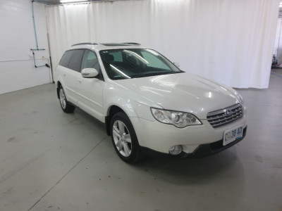 Subaru Outback 2.5i Premium B5A