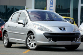 Peugeot 207 XT A7