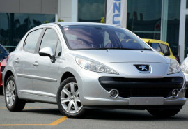 Peugeot 207 XT A7