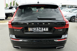 2017 MY18 Volvo XC60 UZ T5 Inscription Sedan