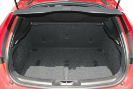 2017 Volvo V40 M Series T5 R-Design Hatchback