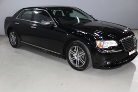 Chrysler 300 LX MY12