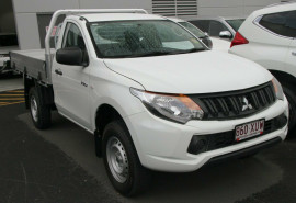 Mitsubishi Triton GLX Single Cab Chassis 2WD Petrol MQ