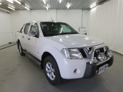 Nissan Navara ST-X D40 S5 Turbo