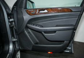 2013 Mercedes-Benz ML350 W166 BlueTEC 7G-Tronic + Wagon