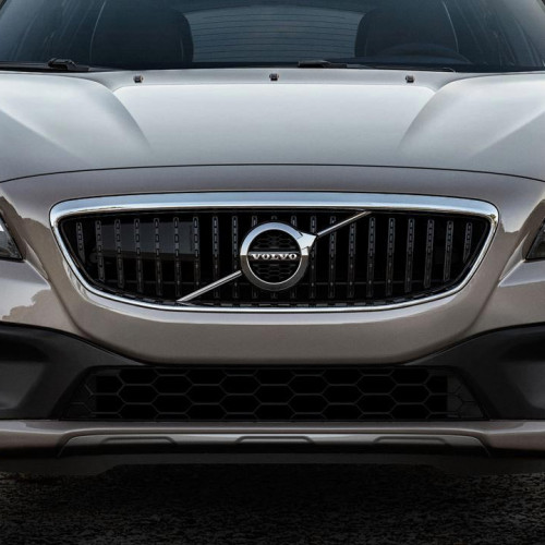 V40 Cross Country