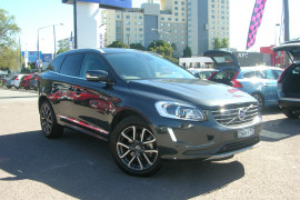 Volvo XC60 D4 - Luxury DZ  D4
