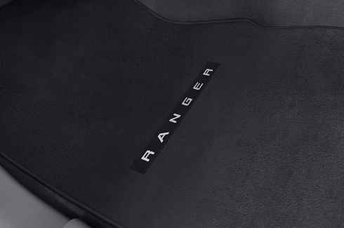 <img src="Mats - carpet - front passenger - Ranger Logo