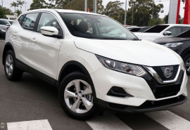Nissan QASHQAI ST J11 Series 2