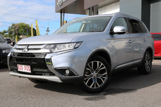Mitsubishi Outlander ES ZJ MY14.5