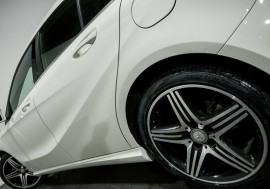 2014 Mercedes-Benz A180 W176 D-CT Hatchback
