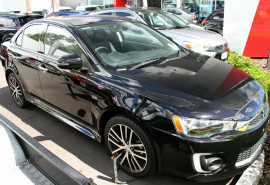 Mitsubishi Lancer LS Sedan CF