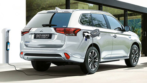 Outlander PHEV Plug-In Hybrid Electric Technology