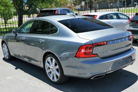 2016 MY17 Volvo S90 D5 Inscription Sedan