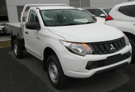 Mitsubishi Triton GLX Single Cab Chassis 2WD Petrol MQ