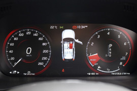 2017 MY18 Volvo XC60 UZ T6 R-Design Wagon