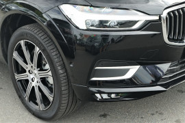 2017 MY18 Volvo XC60 UZ T5 Inscription Sedan