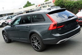 2016 MY17 Volvo V90 Cross Country D5 Inscription Hatch