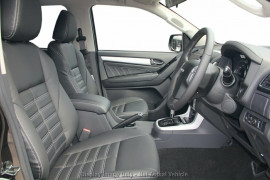 2017 Isuzu UTE MU-X 4x2 LS-T Wagon