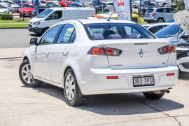 Mitsubishi Lancer ES CJ 