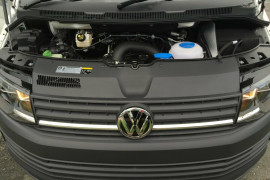 2017 Volkswagen Transporter T6 SWB Van Normal Roof Van