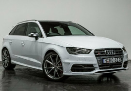 Audi S3 S tronic quattro 8V MY16