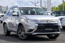 Mitsubishi Outlander ES 2WD ZL MY18.5
