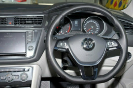 2016 MY17 Volkswagen Tiguan 5N Highline Wagon