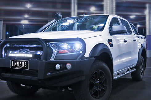 <img src="LED Light Bar - Lumen