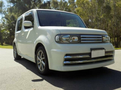 Nissan Cube AUTECH RIDER Z12