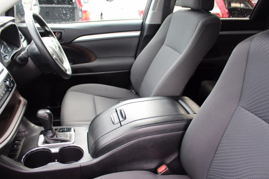 2016 Toyota Kluger GSU50R GX Wagon