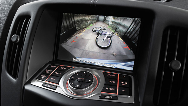 370Z Roadster Everything you need in one easy to use touchscreen.